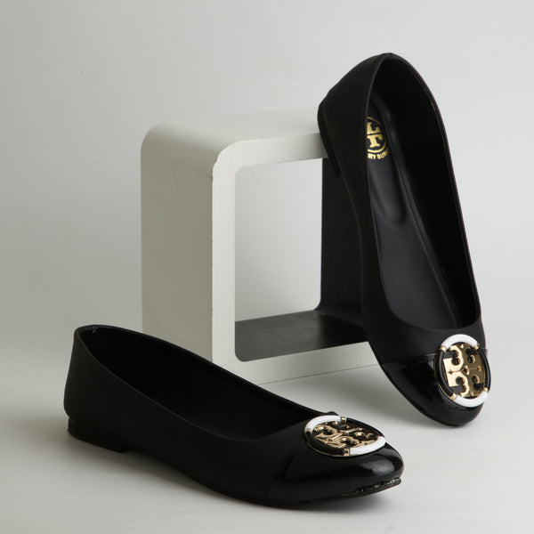 Fashion black Pump