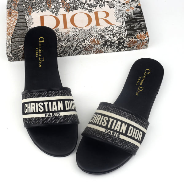 DIOR FLATS (Black Dior)