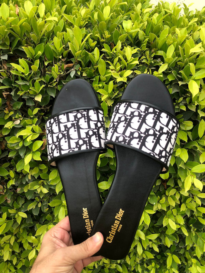 DIOR FLATS - FASHION STEP
