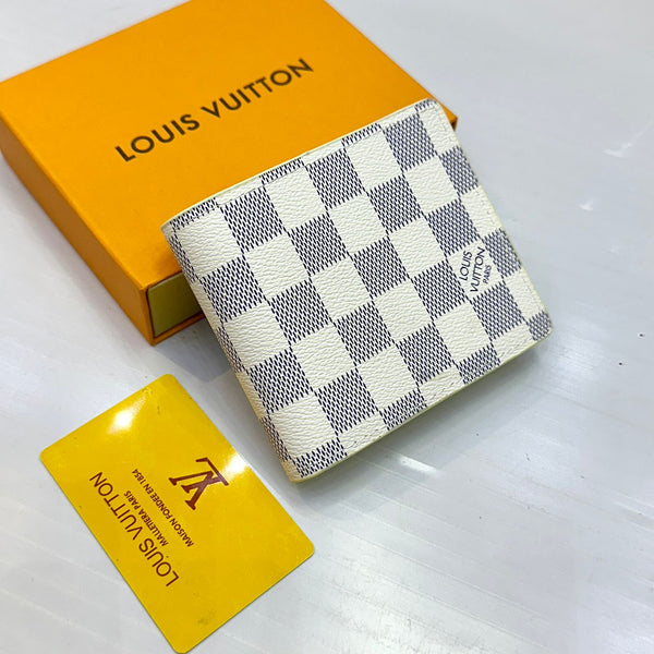 Lv white wallet