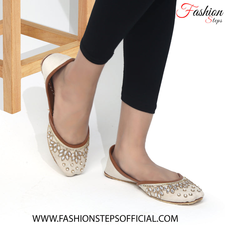 White Fancy Khussa - FASHION STEP