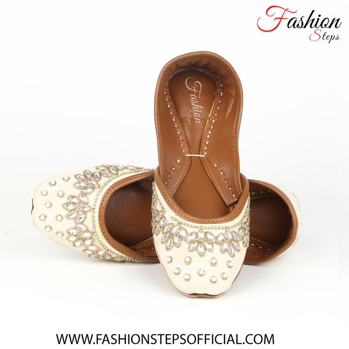 White Fancy Khussa - FASHION STEP