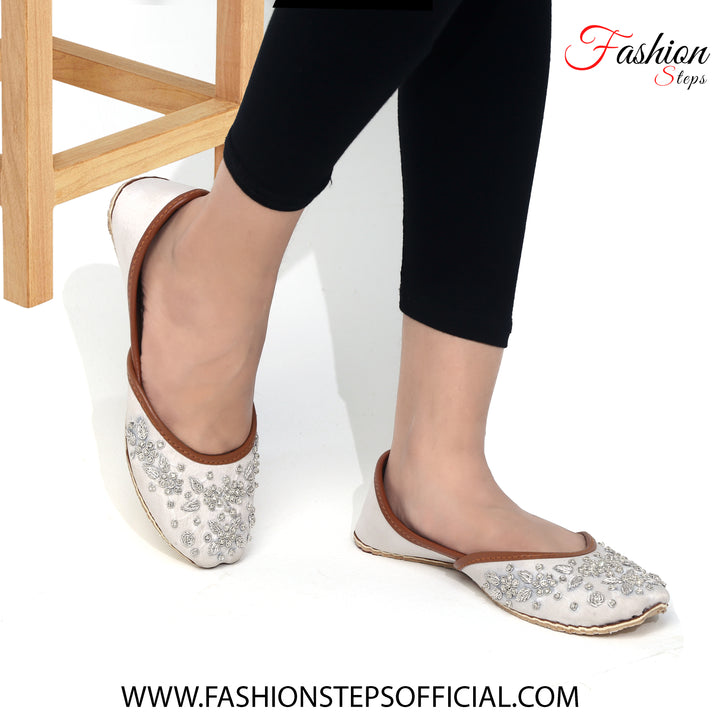 White Ethnic Khussa - FASHION STEP