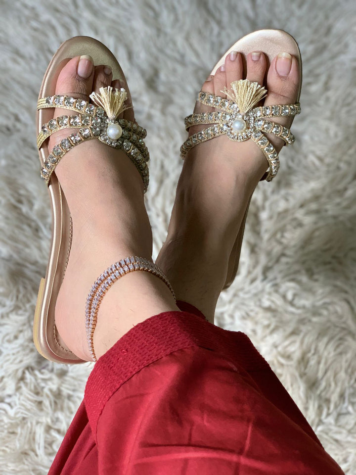 Best Enigma Flat Shoes Online in Pakistan